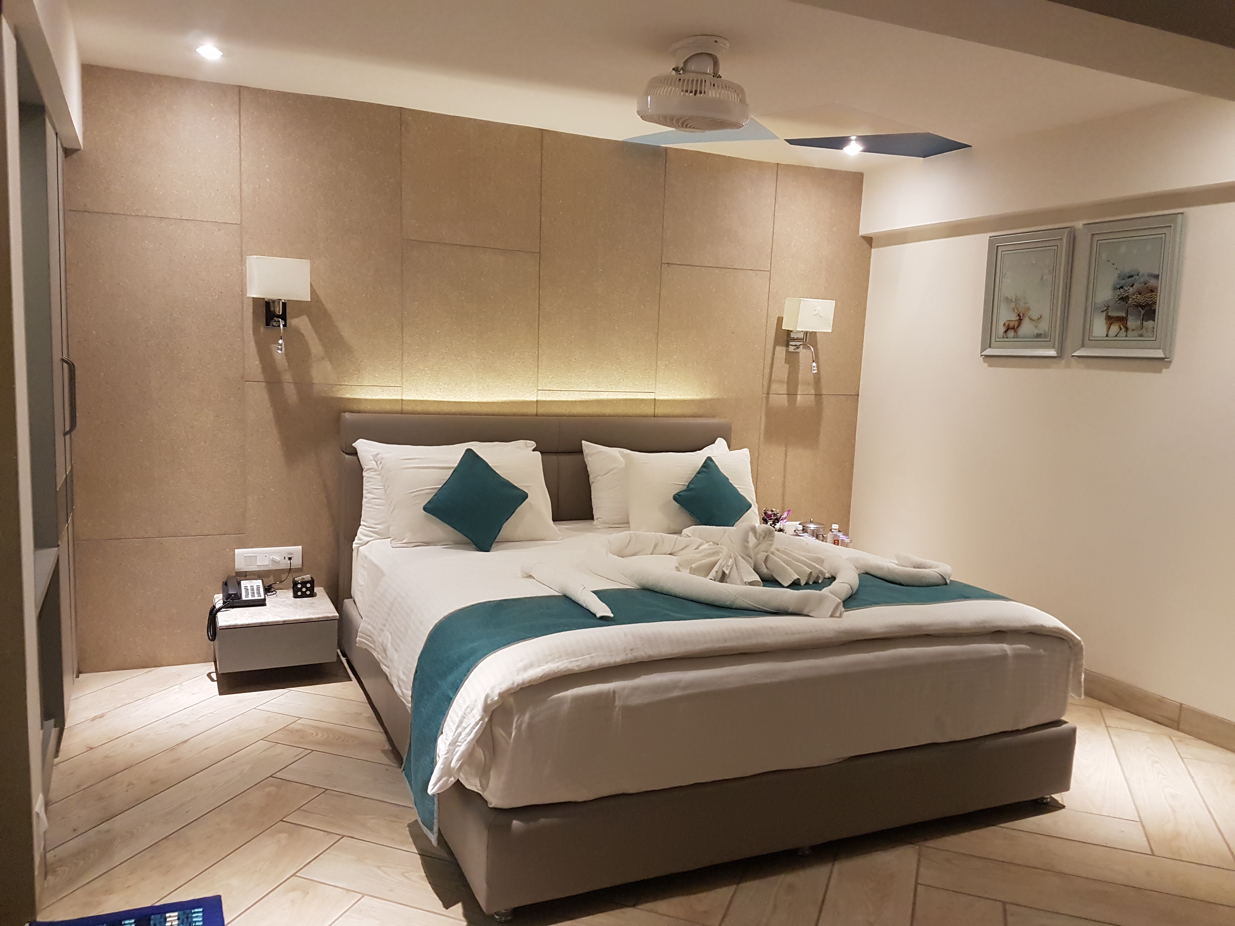 Executive Suite
